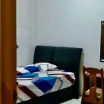 Sewa Rumah 4 Kamar Tidur