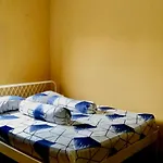 Sewa Rumah 4 Kamar Tidur